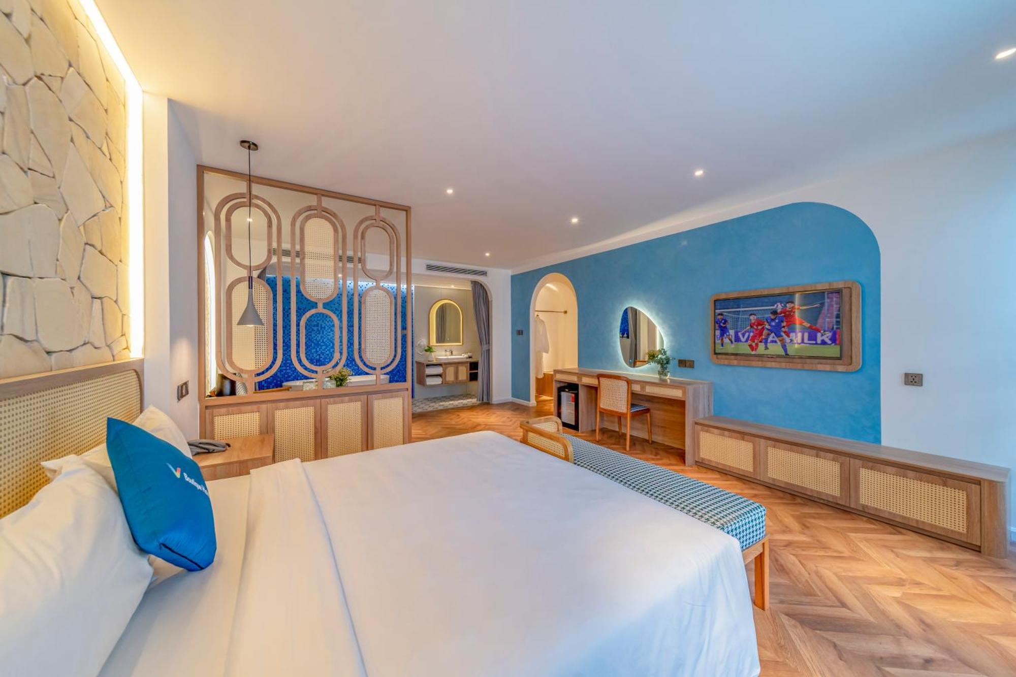 V Boutique Hotel - Complimentary Refreshments Вунгтау Экстерьер фото