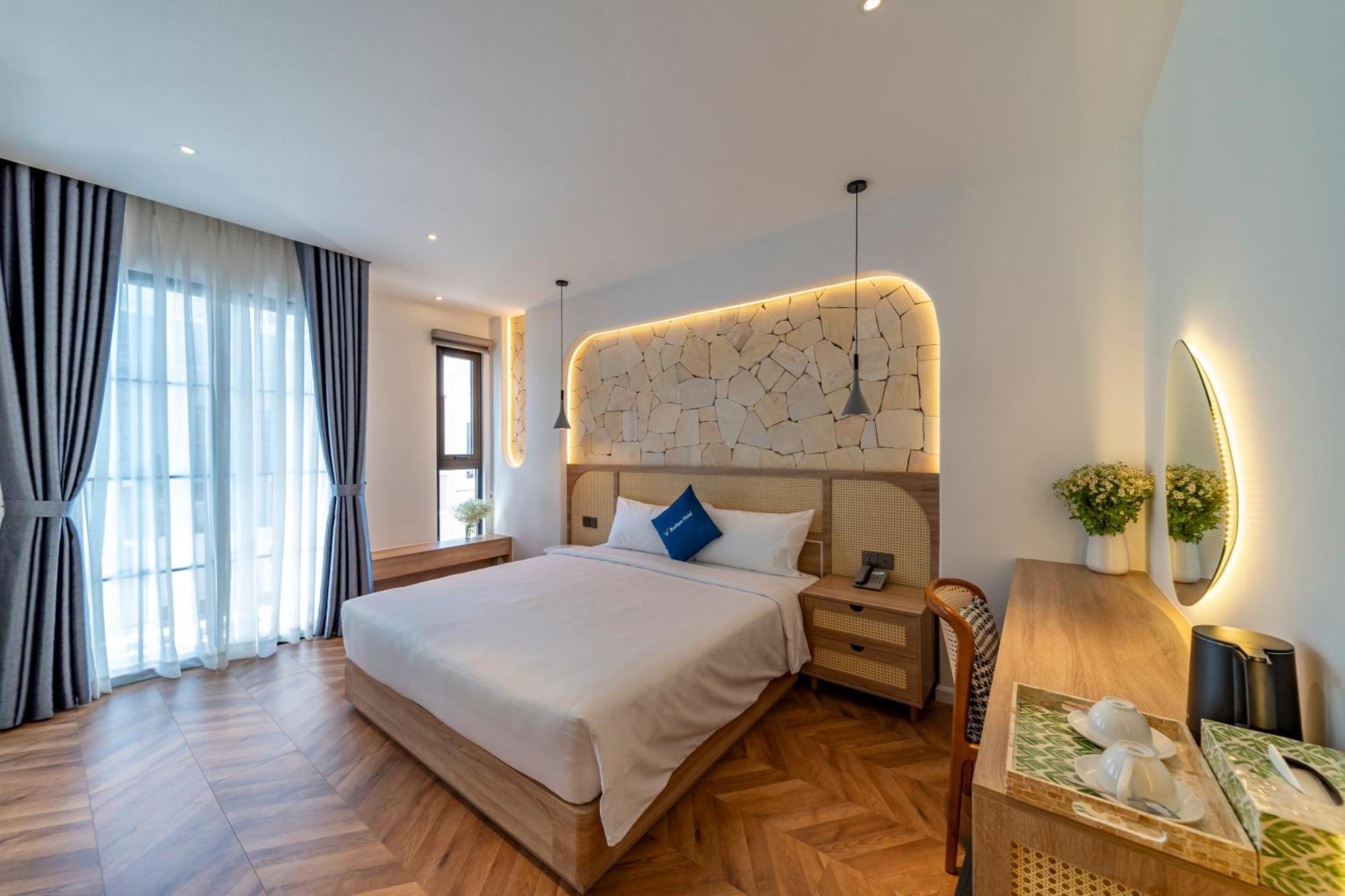 V Boutique Hotel - Complimentary Refreshments Вунгтау Экстерьер фото