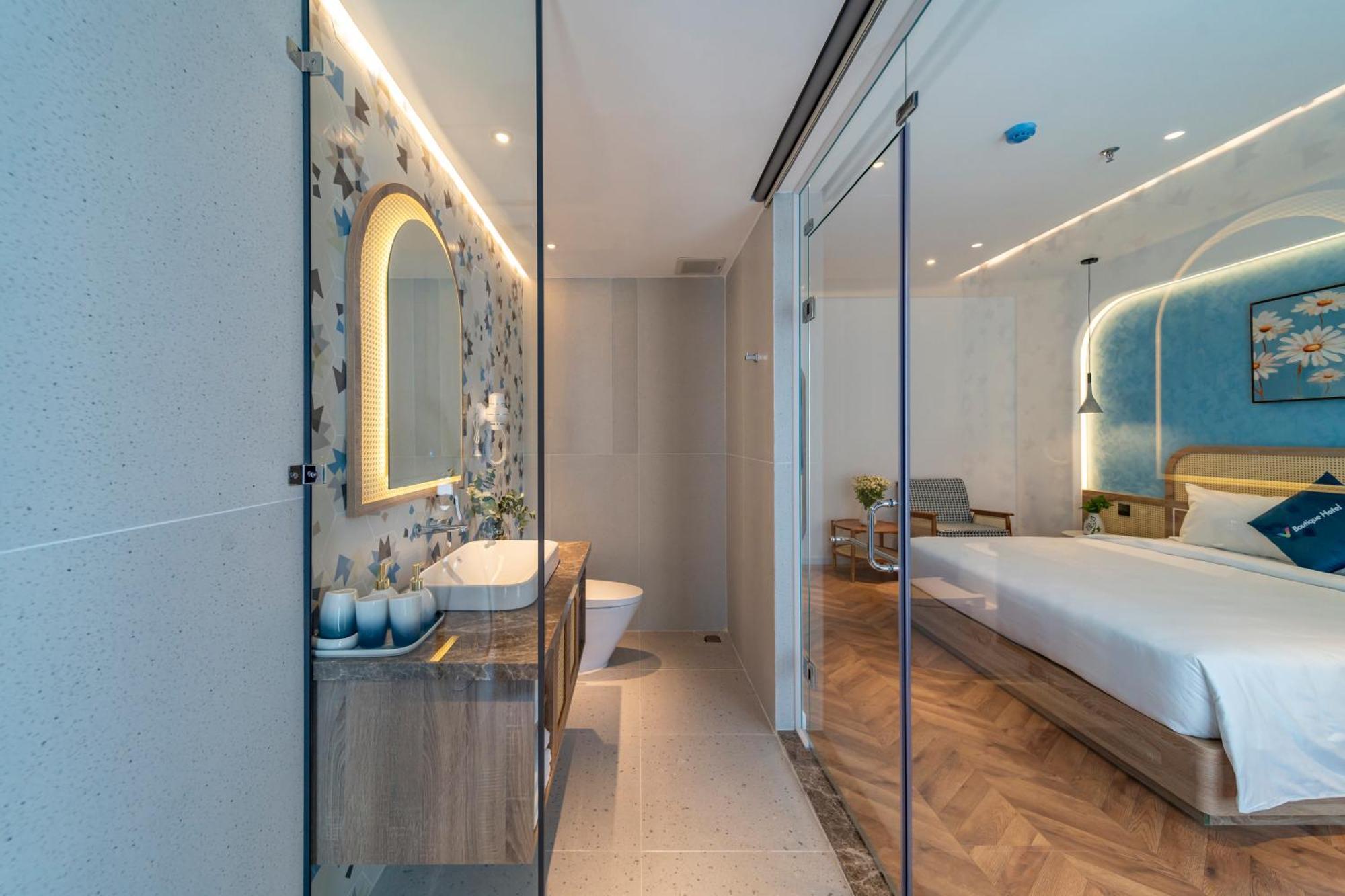 V Boutique Hotel - Complimentary Refreshments Вунгтау Экстерьер фото
