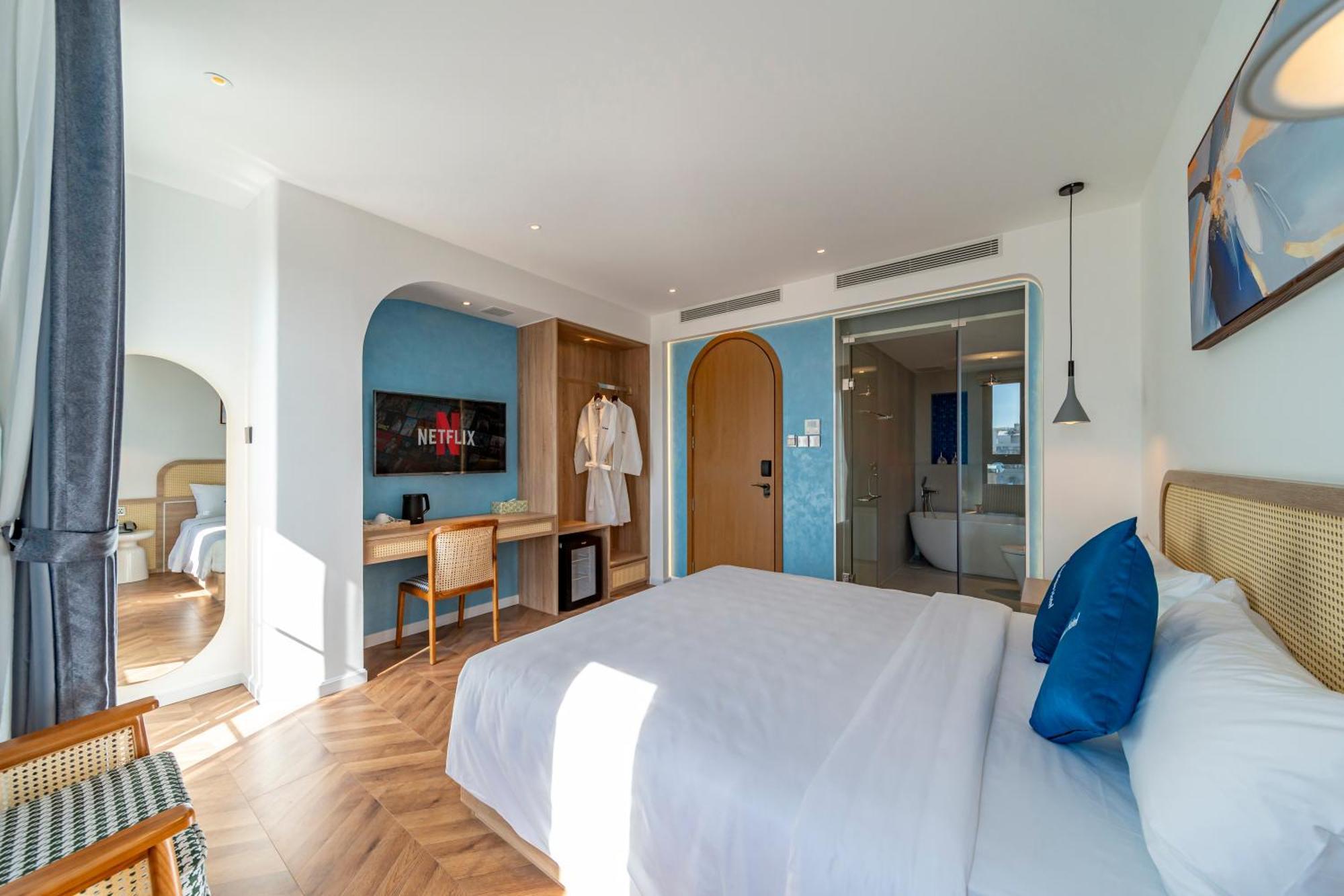 V Boutique Hotel - Complimentary Refreshments Вунгтау Экстерьер фото