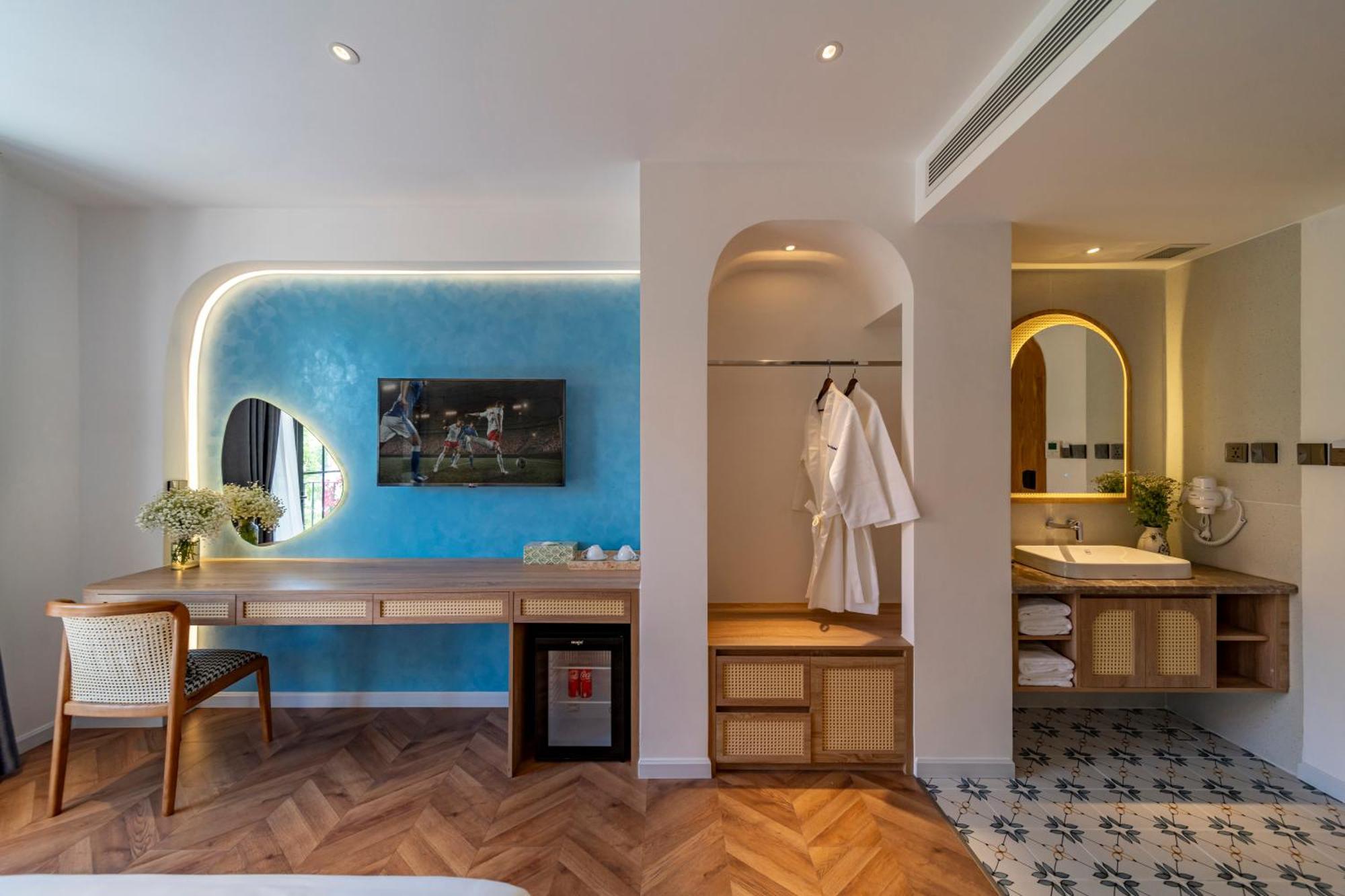 V Boutique Hotel - Complimentary Refreshments Вунгтау Экстерьер фото