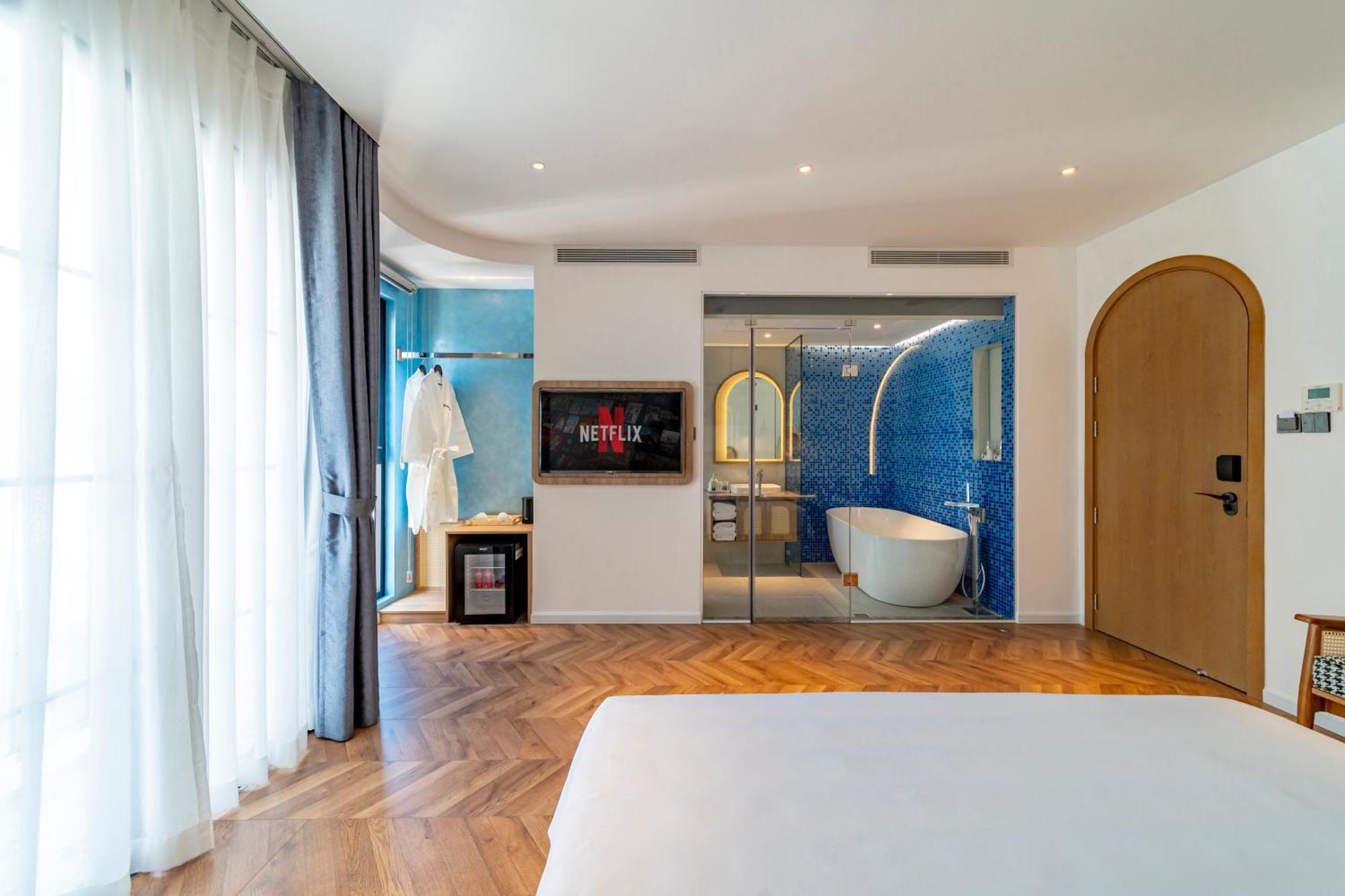 V Boutique Hotel - Complimentary Refreshments Вунгтау Экстерьер фото