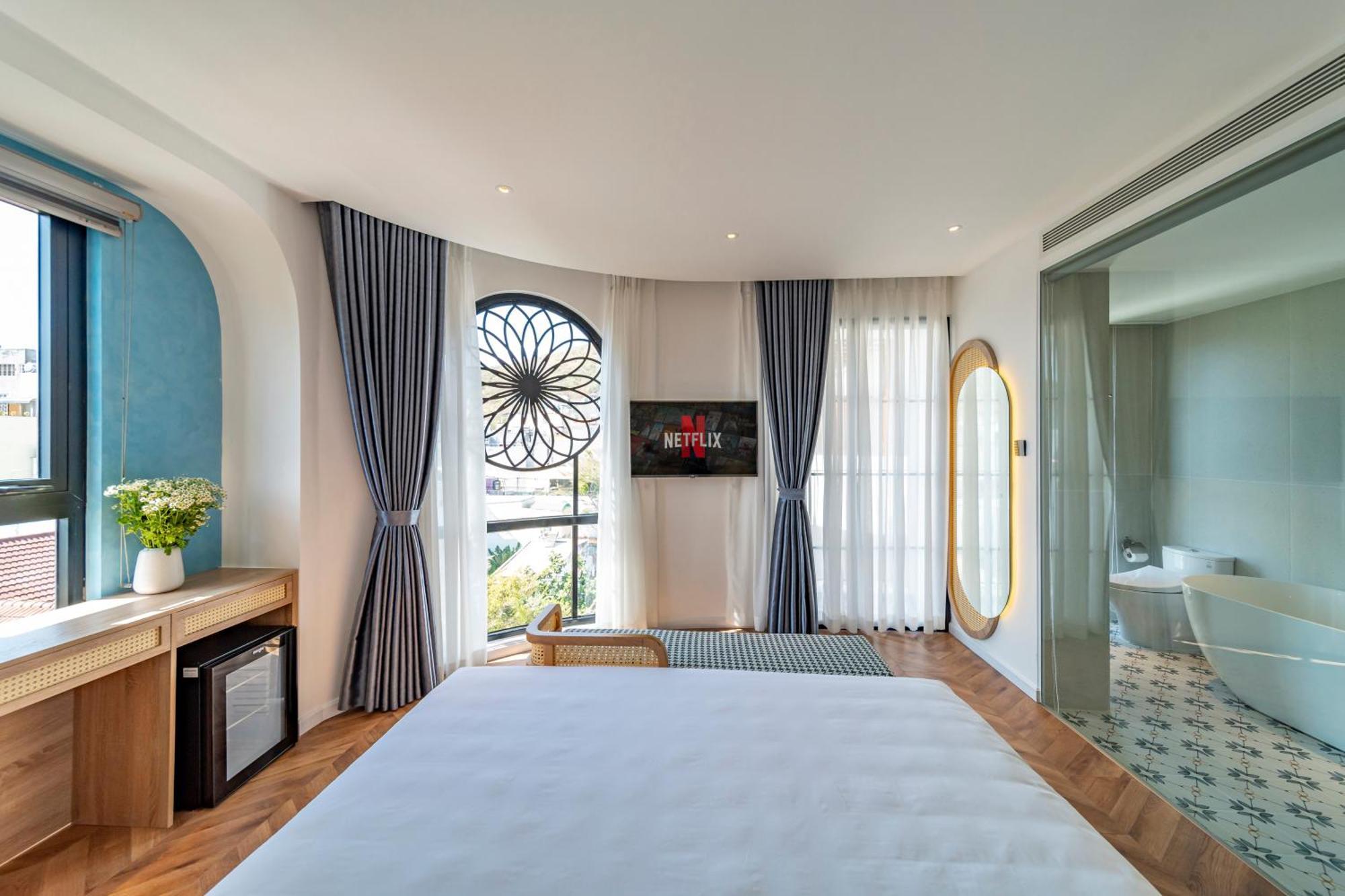 V Boutique Hotel - Complimentary Refreshments Вунгтау Экстерьер фото